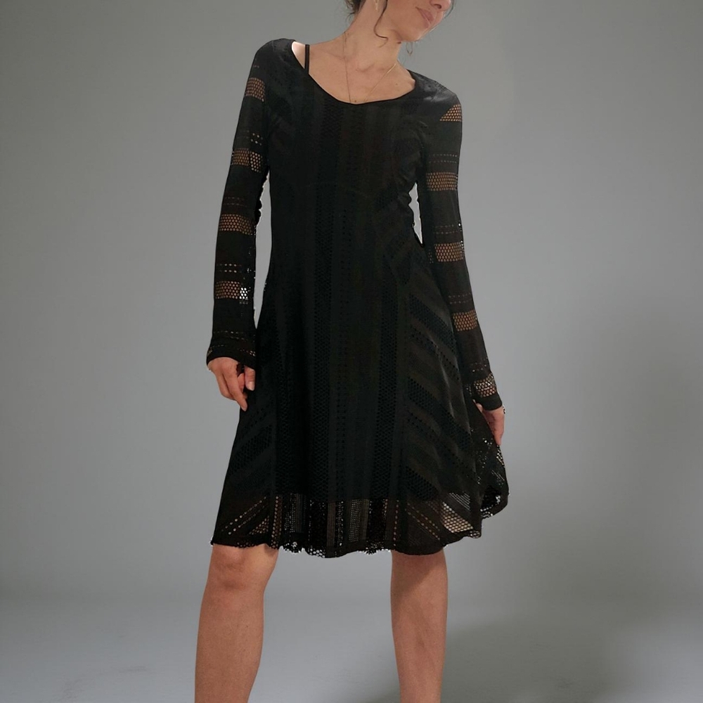 NWOT Black Lace Dress - Picture 3 of 8